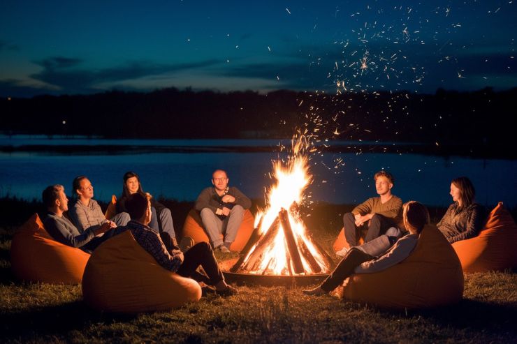 campfire at night